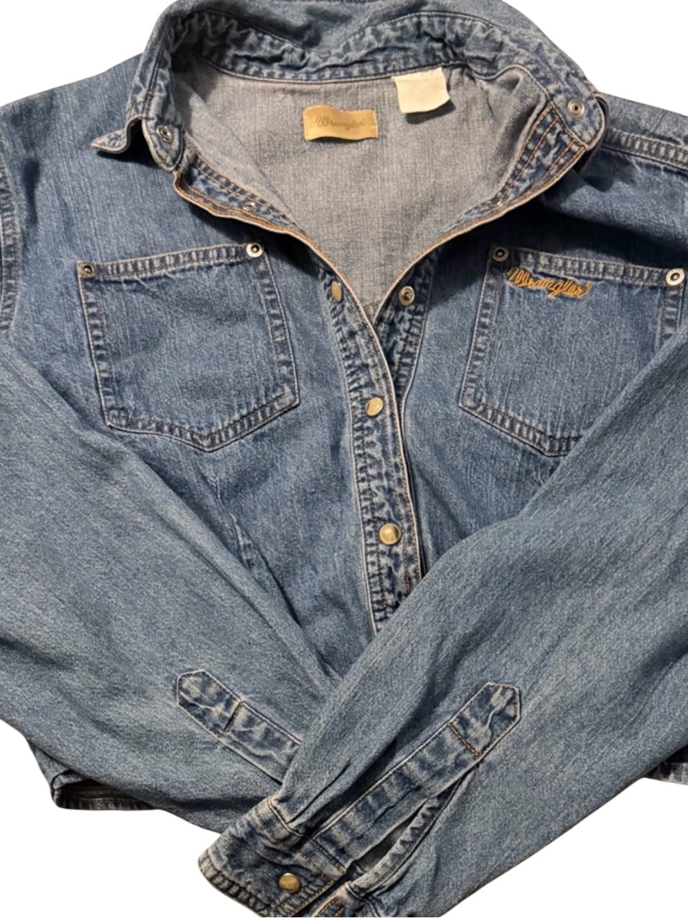 Wrangler ~ Blue ~ Denim ~ Waist Length Shirt w/ Tie at Waist. Size Medium/Large. - Picture 11 of 16
